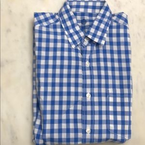 Jcrew men’s lightweight button down shirt
